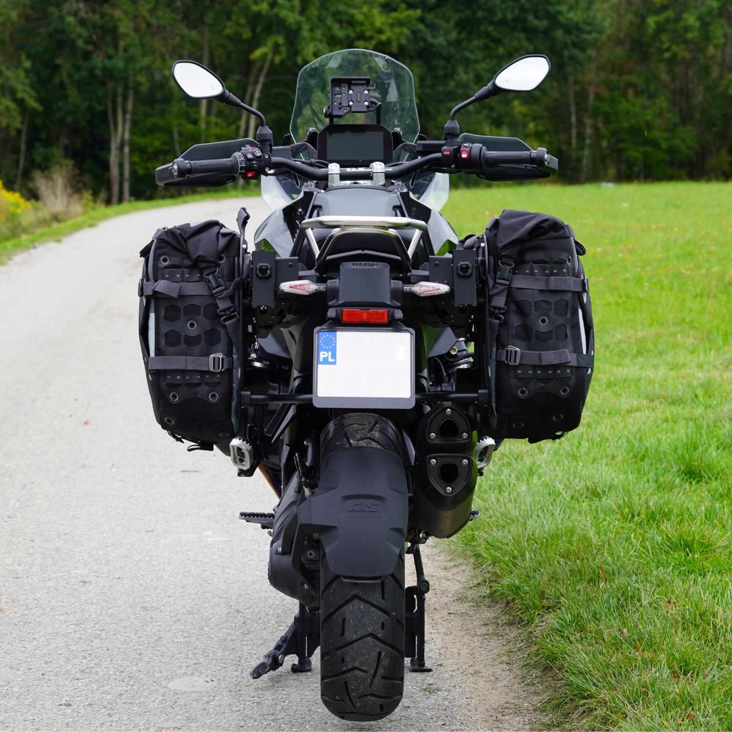 bmw-r-1300-gs-apduro-luggage-adapter-mosko-moto-bags