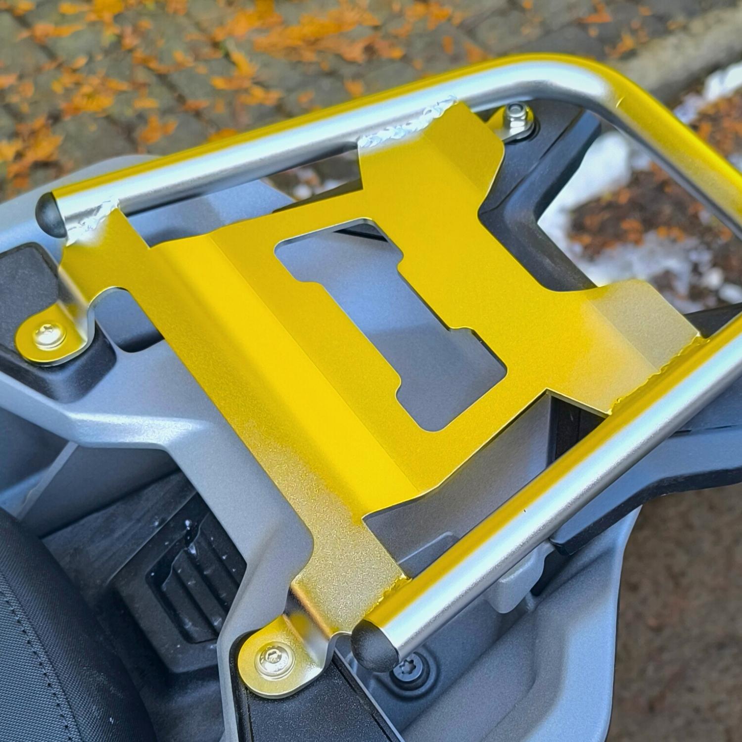 small-topcase-rack-1300-gsa-apduro