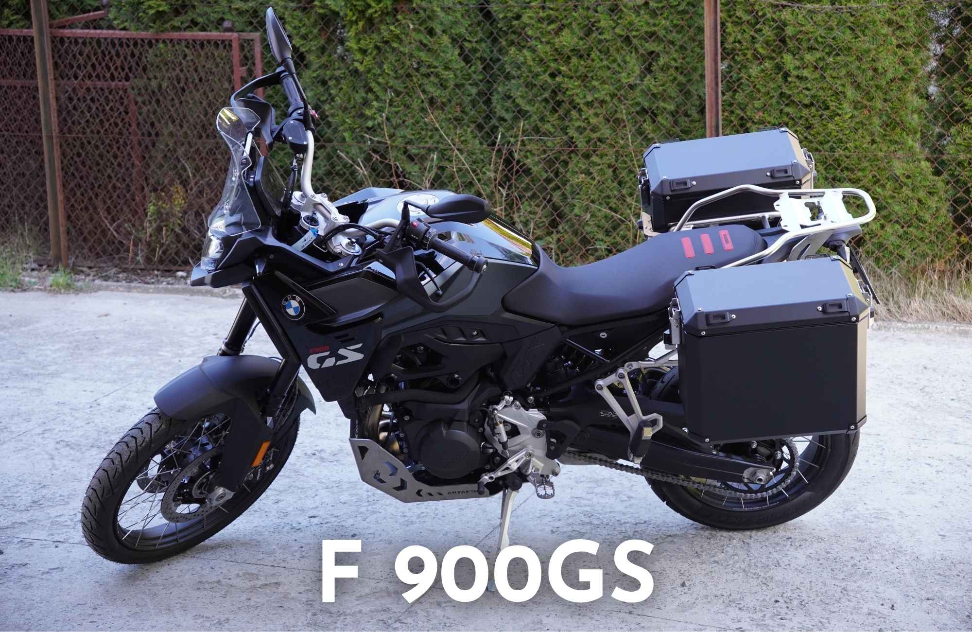 F900GS