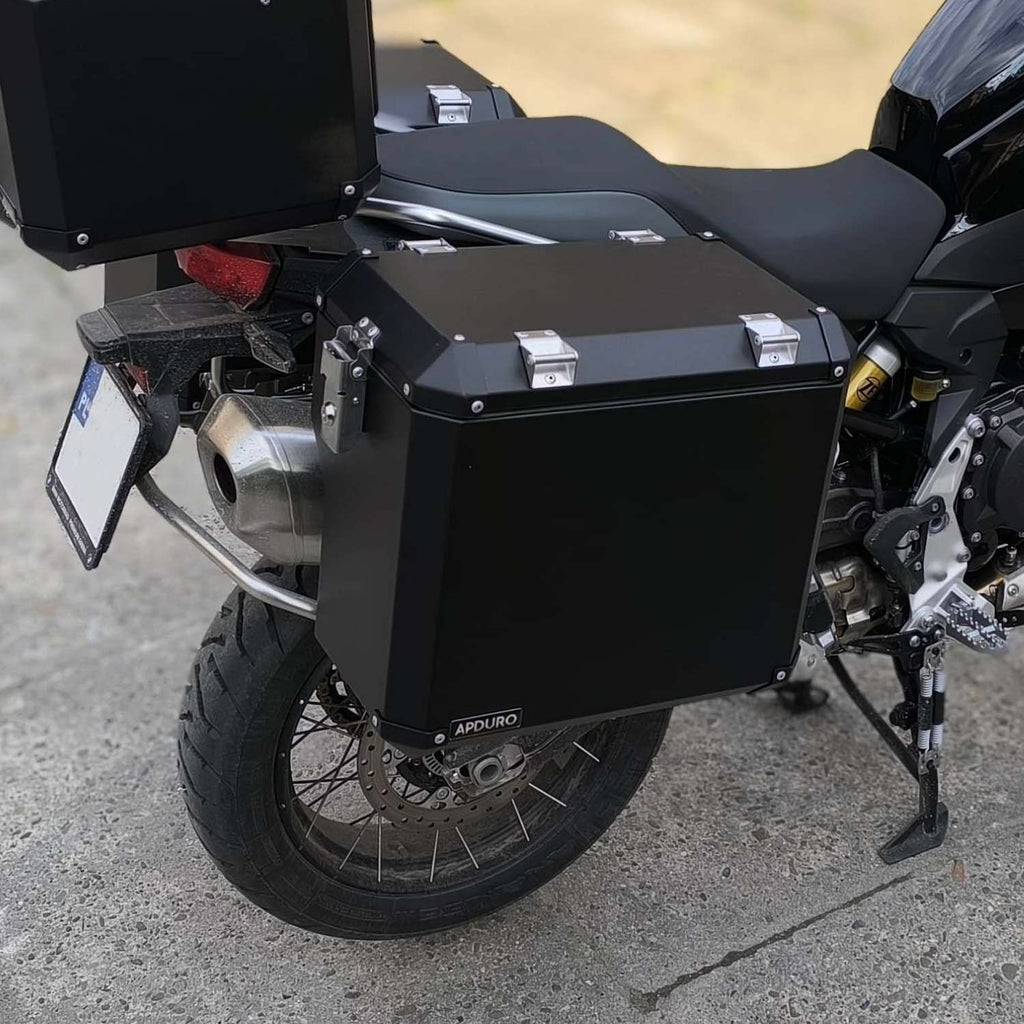 Side pannier system BMW F 900 GS ADV