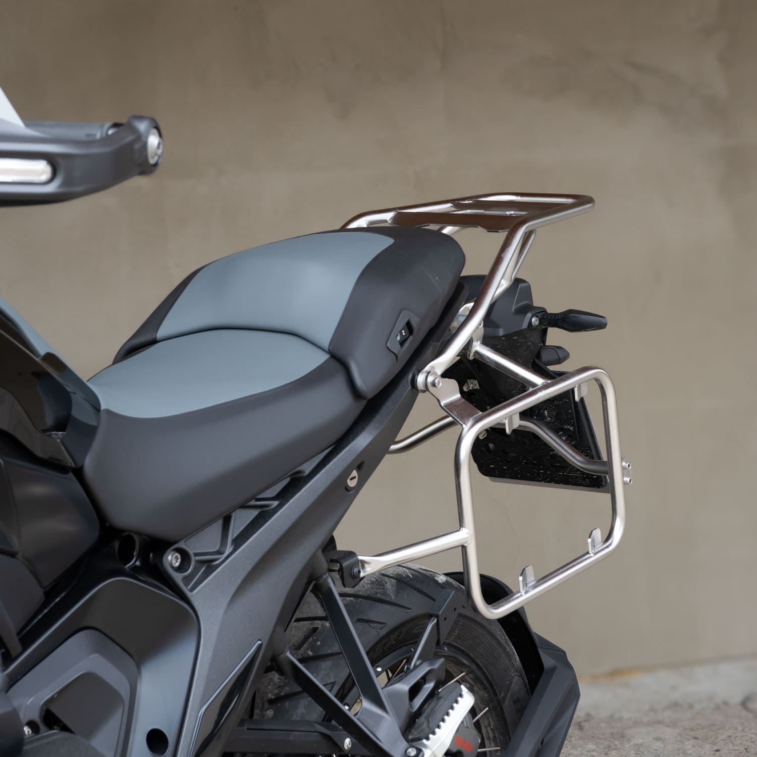 bmw-r-1300-gs-topcase-rack