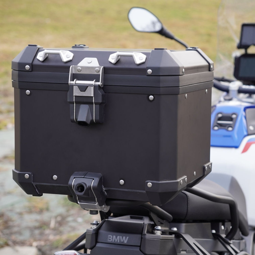 original-bmw-case-on-apduro-topcase-rack