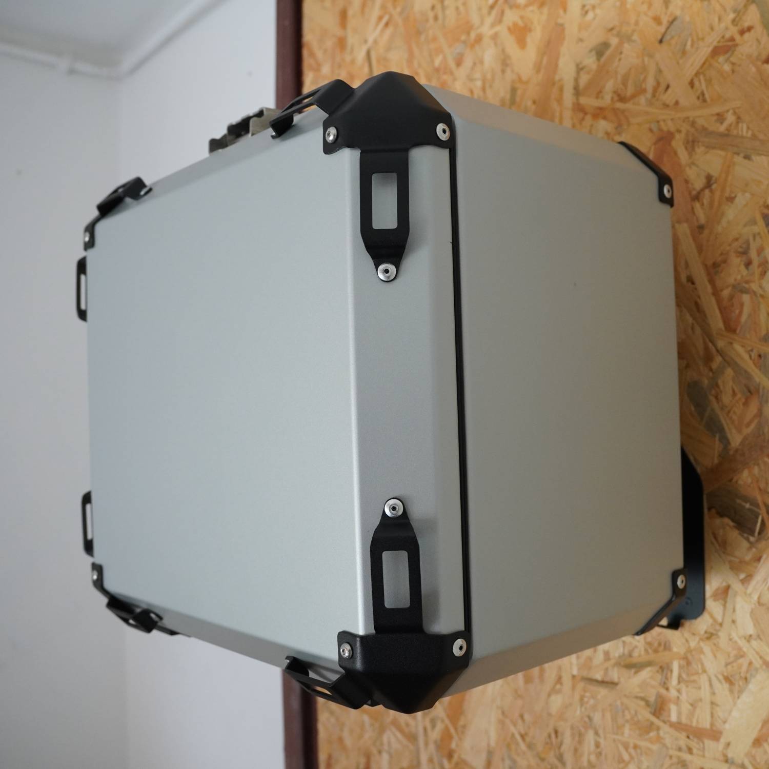 Wall Bracket for APDURO Zerorack™  Topcase & Luggage Plate