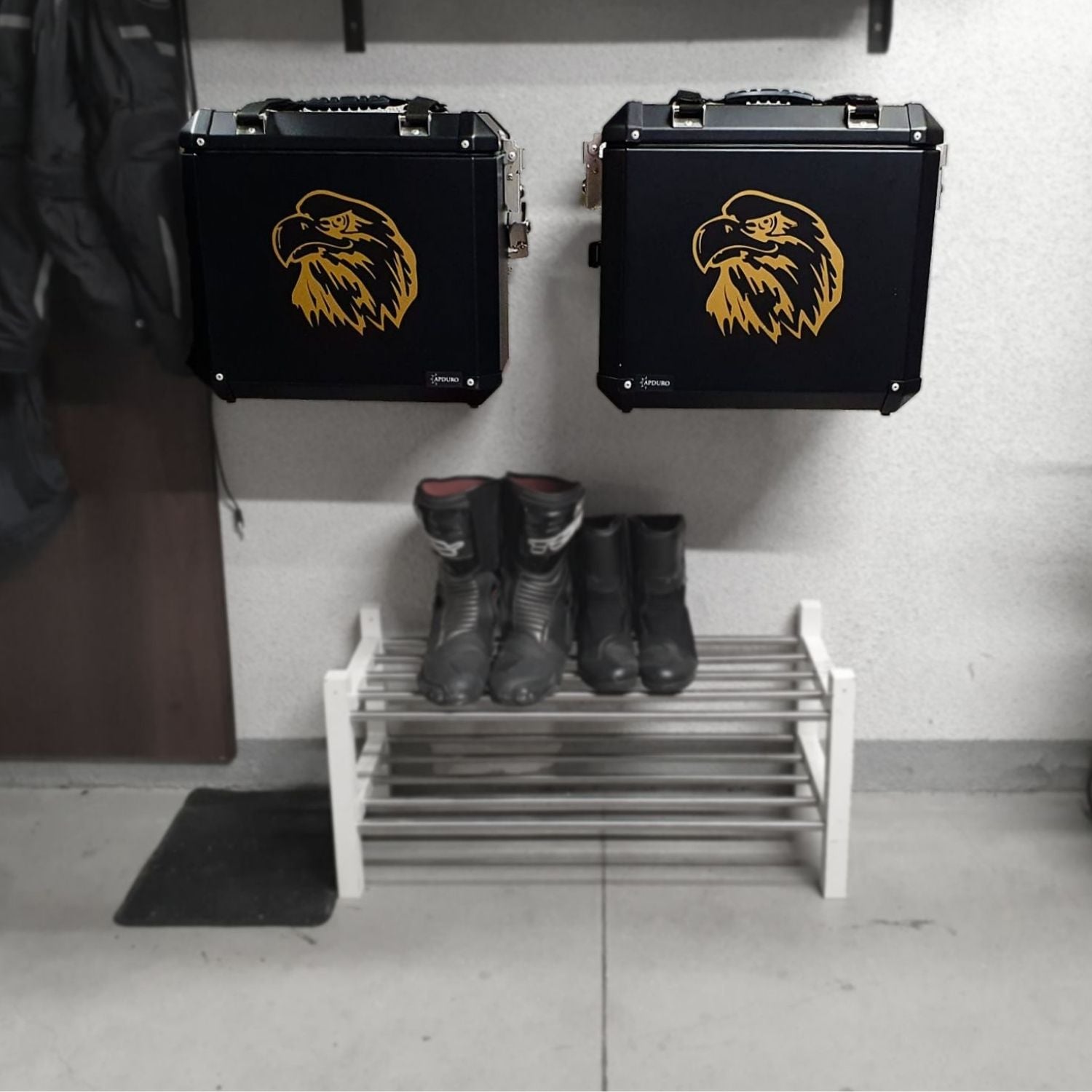 wall_bracket-bmw-1250-gs-panniers